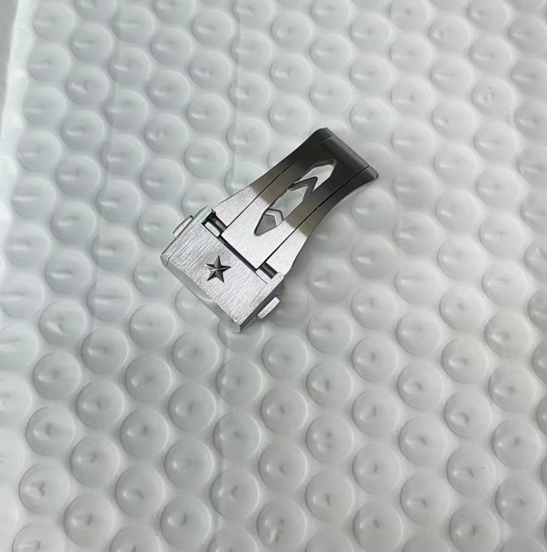 Zenith  Defy Chronomaster Deployment Folding Buckle 18 mm