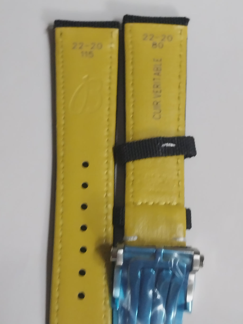 Breitling Avenger 22 mm black canvas leather with silver deployment buckle