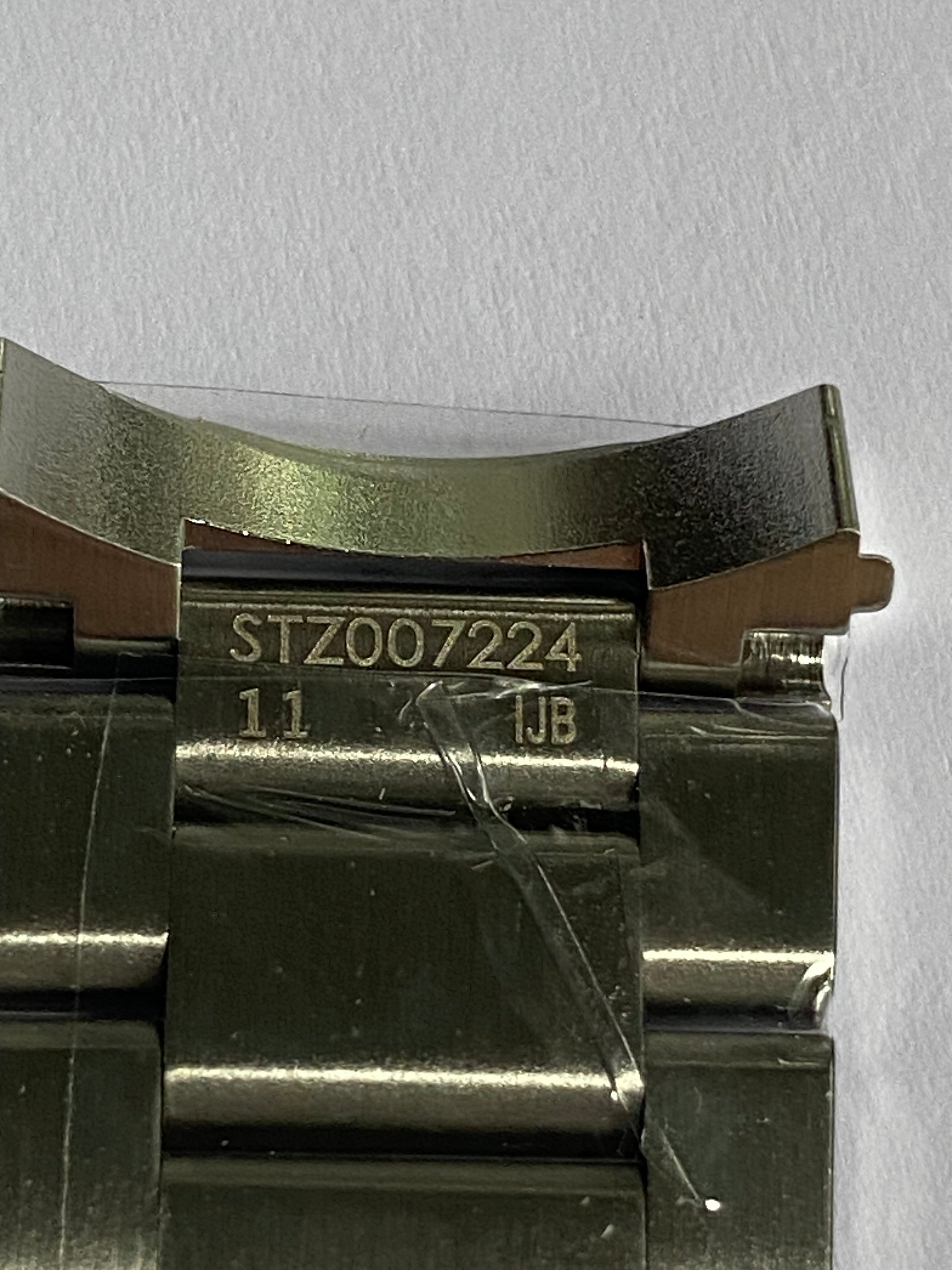 Omega Seamaster Aqua Terra Worldtimer 8938 Caliber GMT 21 mm Steel Bracelet STZ007224