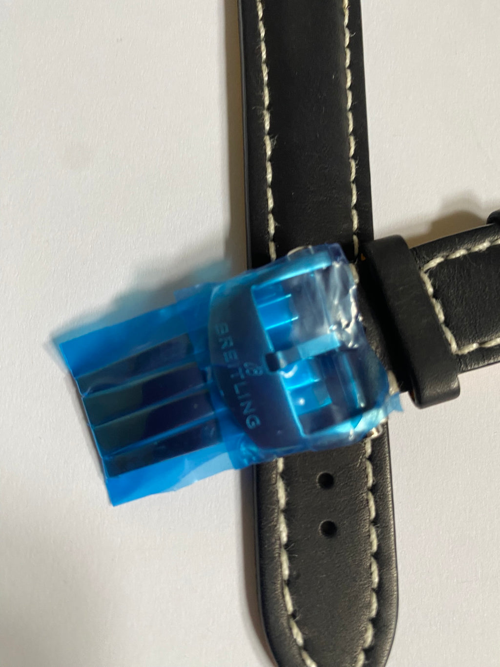 Breitling 22-20 mm black leather strap with silver deployment buckle 435X