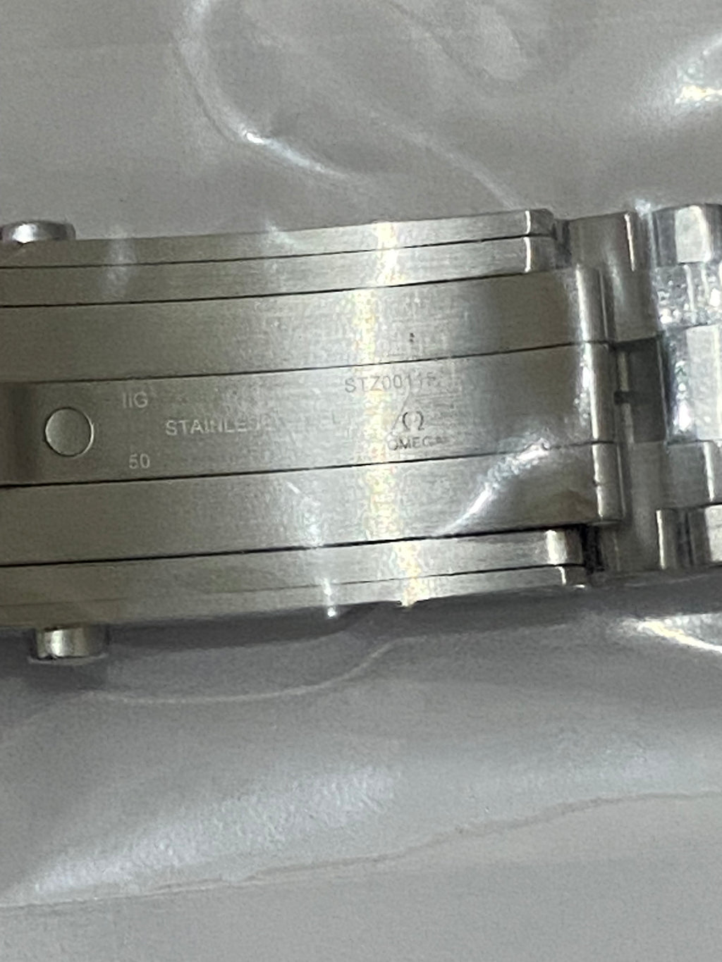 Omega Seamaster 8800 caliber 20 mm original steel bracelet   STZ010108 020STZ010100