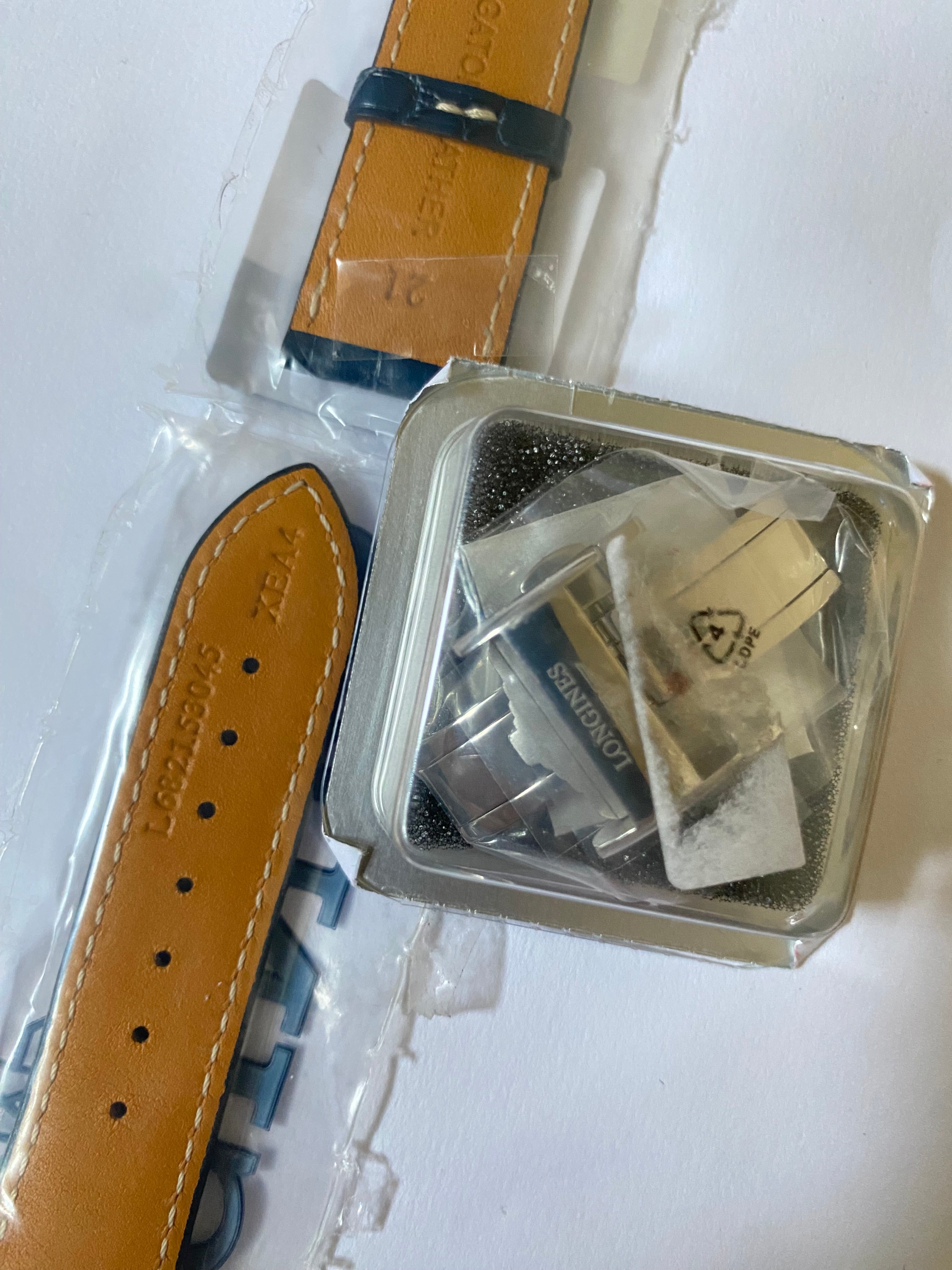 Longines Original Master Collection Moonphase 21 mm  Navy Blue Alligator XL Leather Strap with silver deployment buckle L682153045