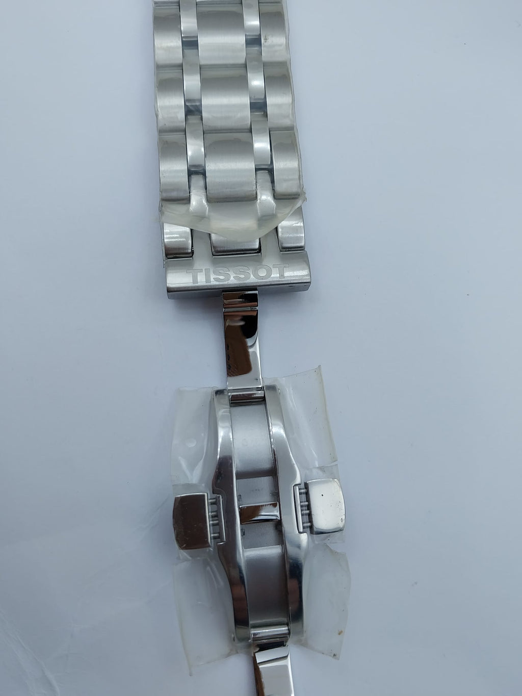 Tissot Couturier 24 mm T035627 Steel Bracelet T605028352