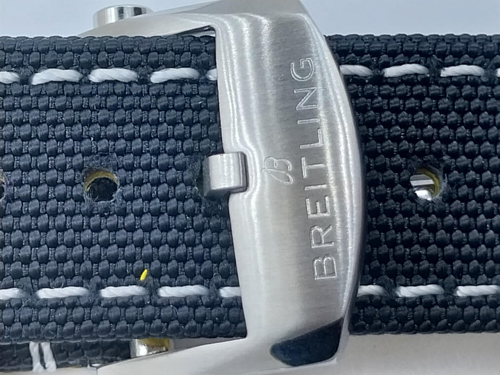Breitling Avenger 22 mm black canvas leather with silver deployment buckle