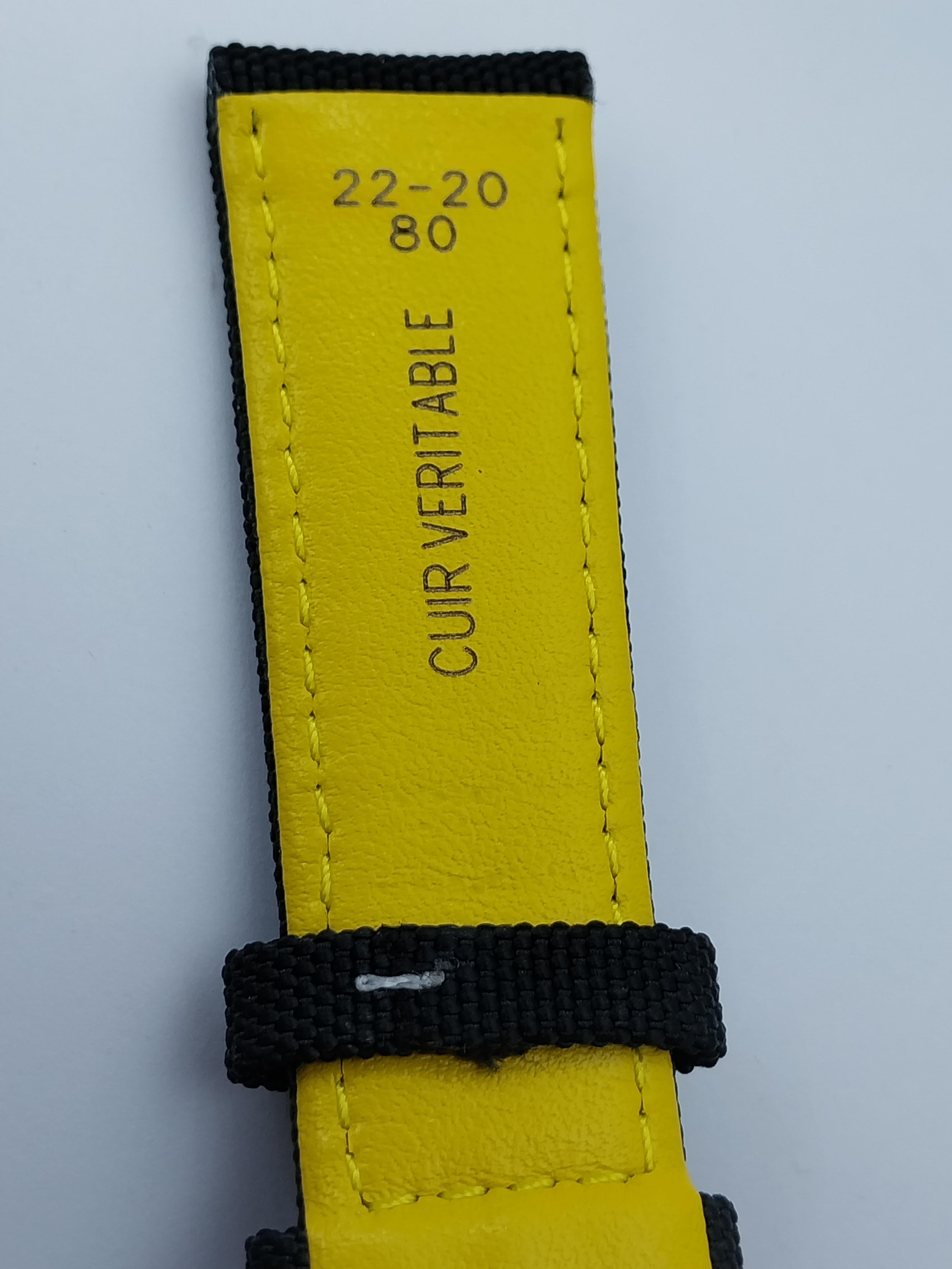 Breitling Avenger 22 mm black canvas leather with black deployment buckle