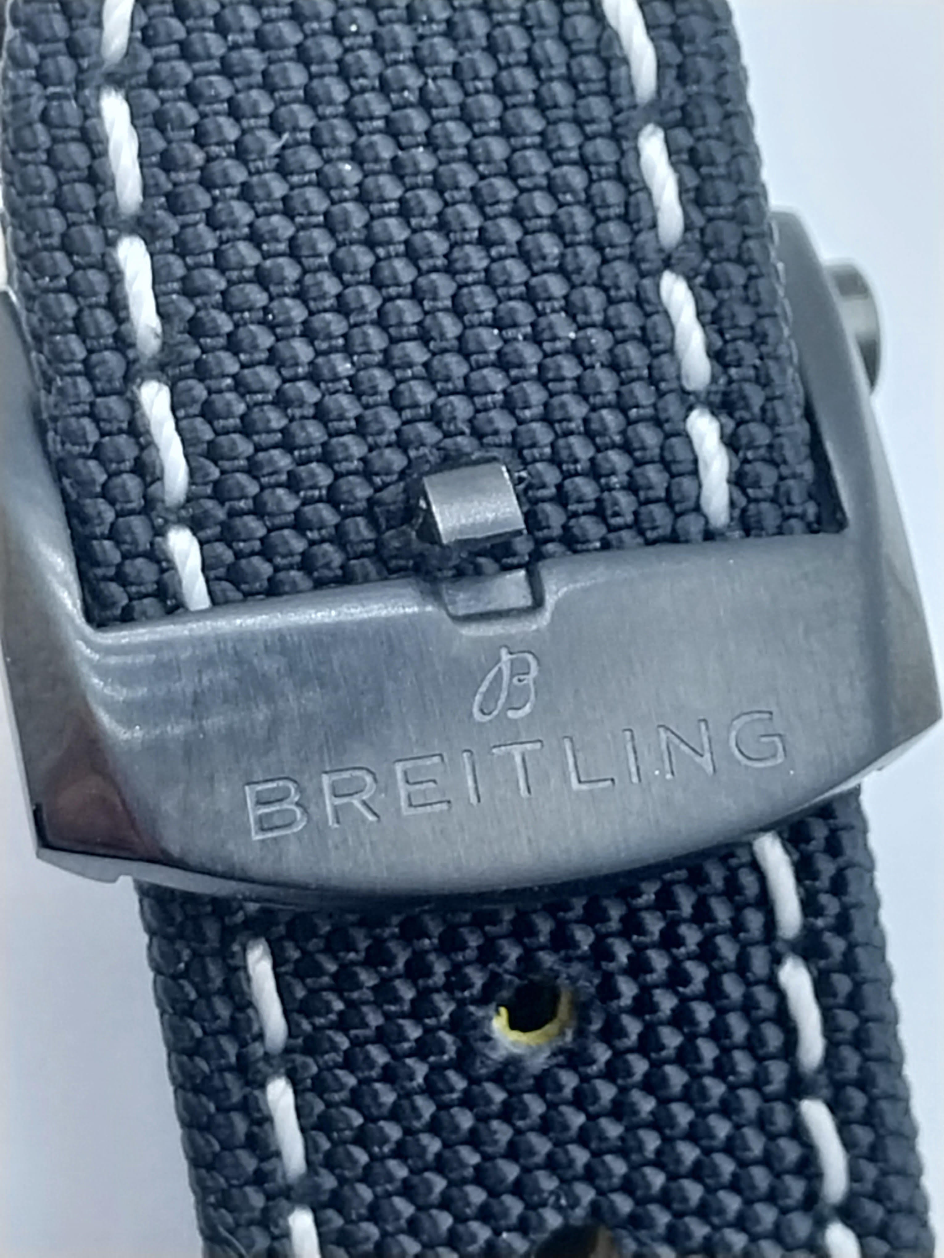 Breitling Avenger 22 mm black canvas leather with black deployment buckle